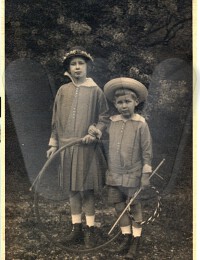 Geschwister Edith und Hermann
